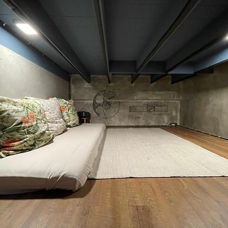 Central Old Town Cottage 방콕 외부 사진