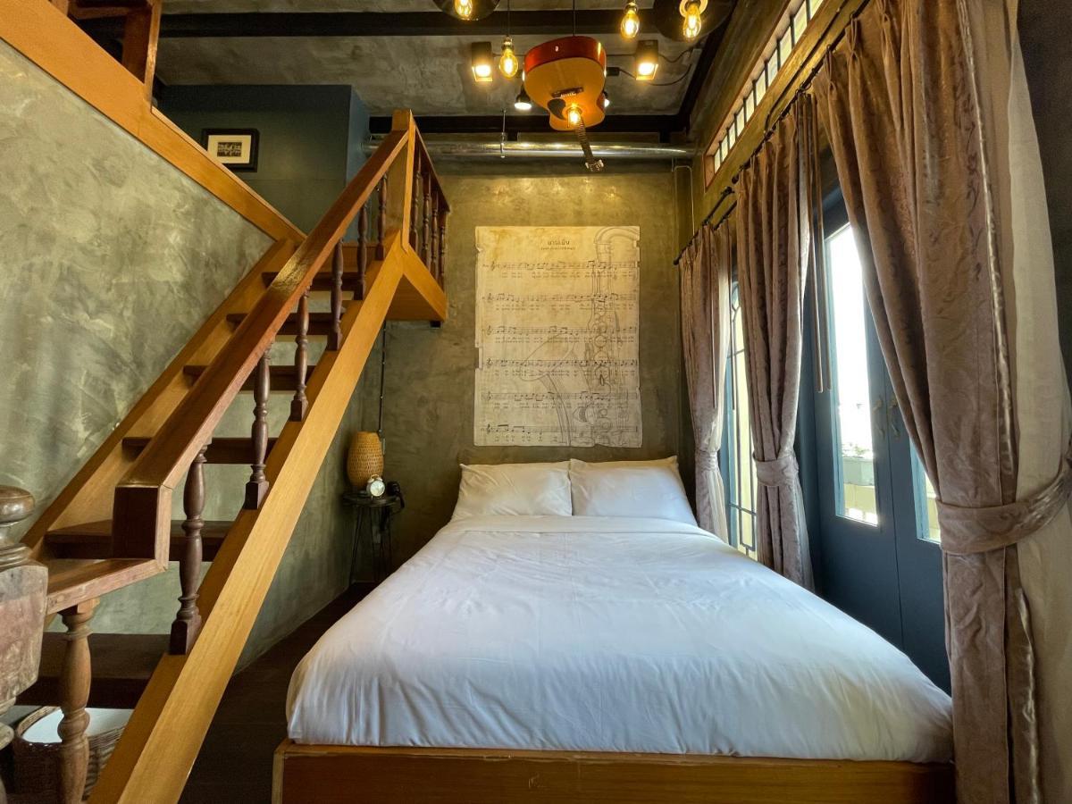 Central Old Town Cottage 방콕 외부 사진