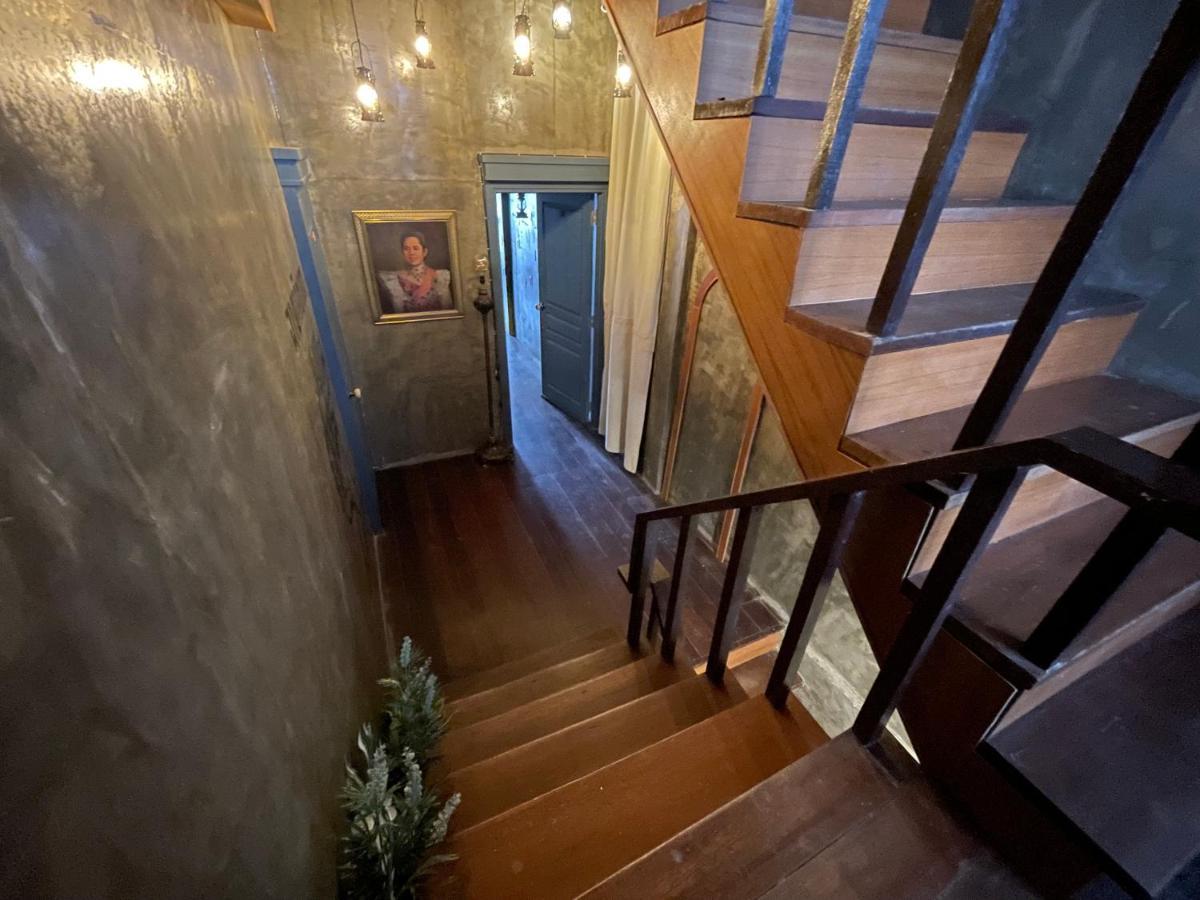 Central Old Town Cottage 방콕 외부 사진