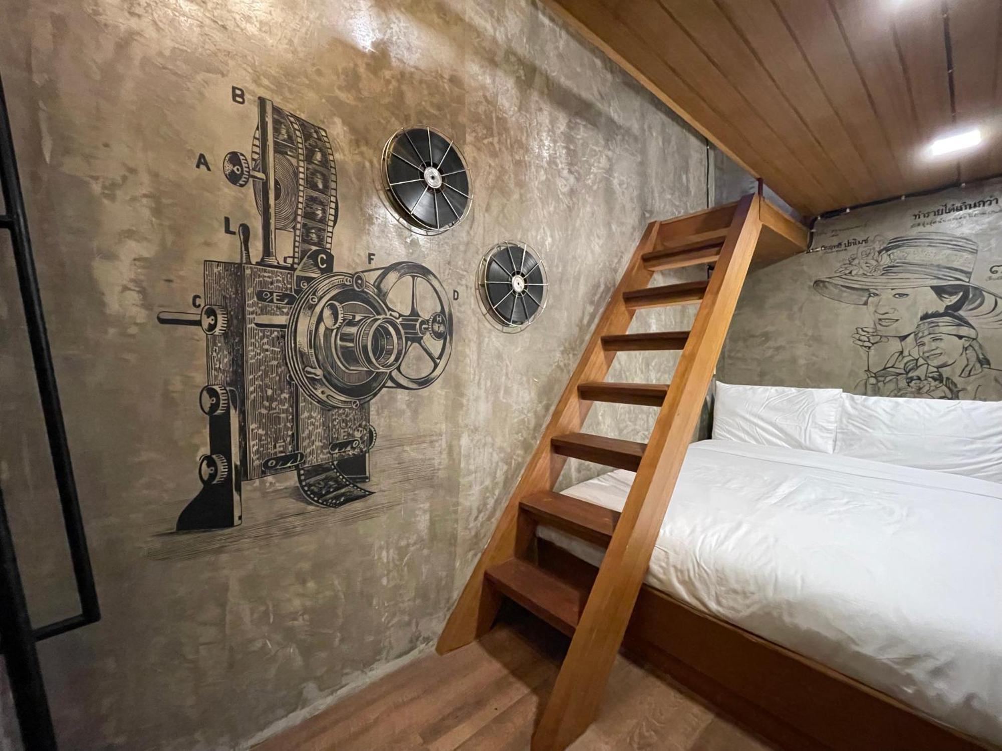 Central Old Town Cottage 방콕 외부 사진