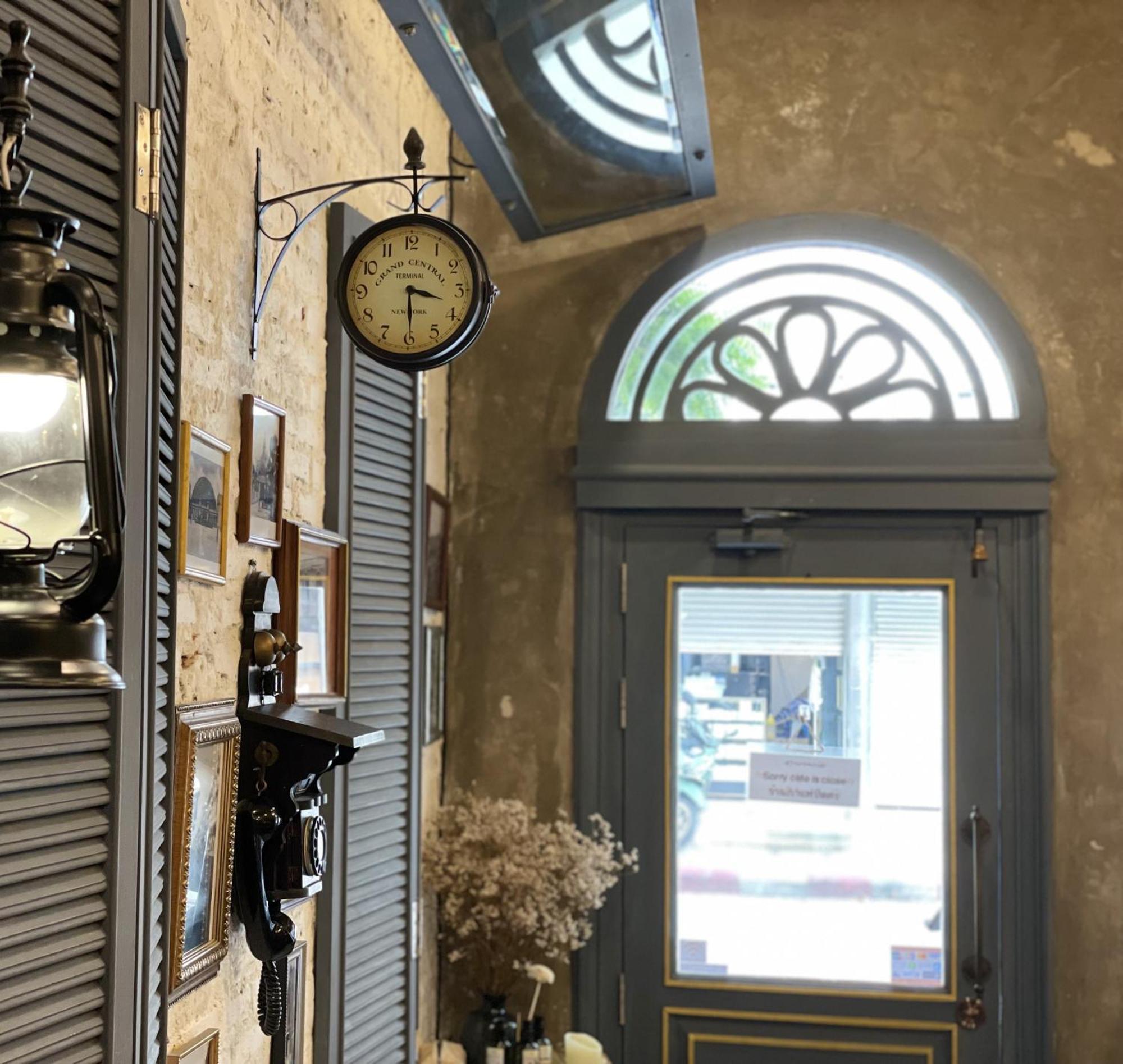 Central Old Town Cottage 방콕 외부 사진